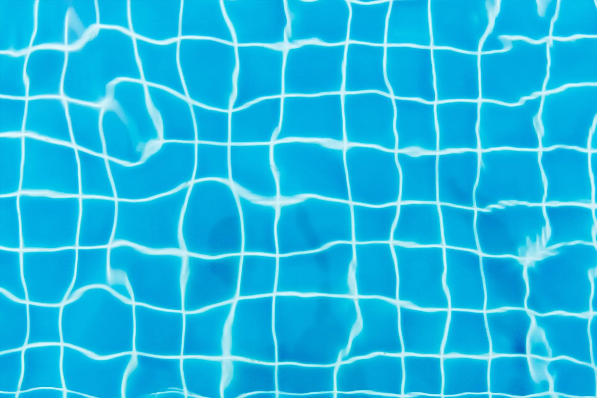 5 formas de evitar entupimentos na sua piscina